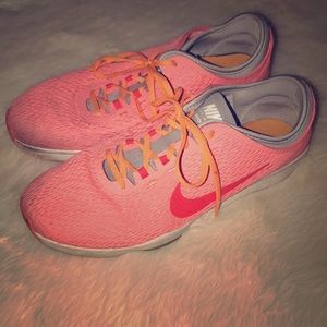 Nike shoes